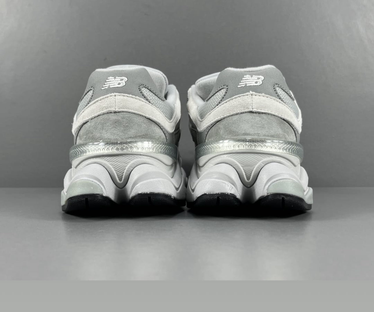 NEW BALANCE 9060