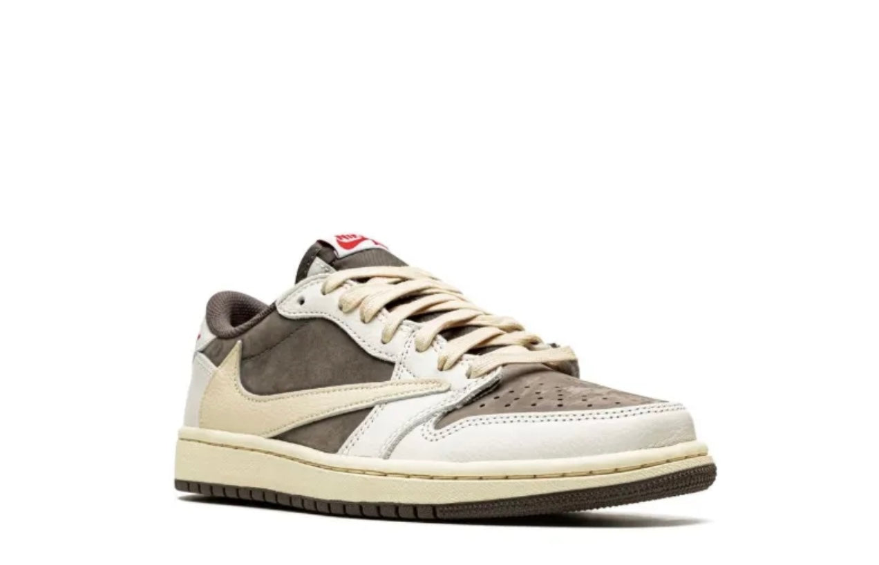 Travis Scott x Air Jordan 1 Retro Low OG