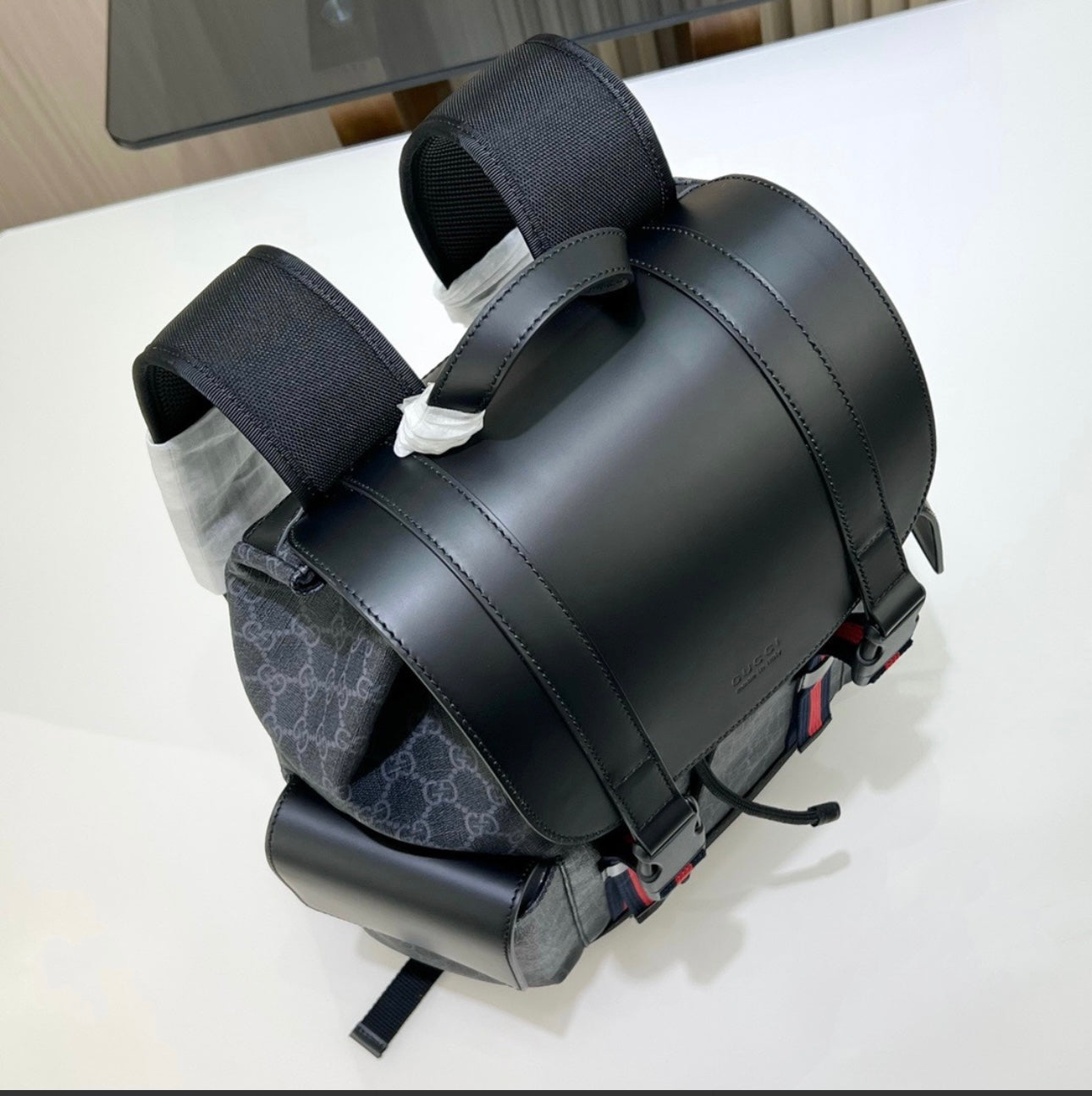 Gucci Small Backpack – Stylish, Versatile, and Travel-Ready