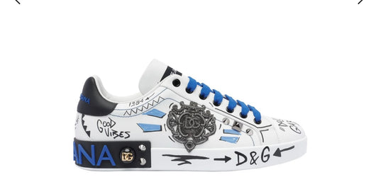 Dolce & Gabbana Round Toe Lace-Up Sneakers