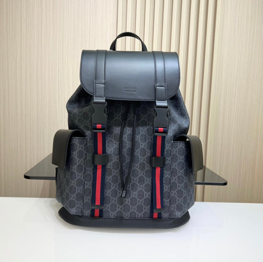 Gucci Small Backpack – Stylish, Versatile, and Travel-Ready