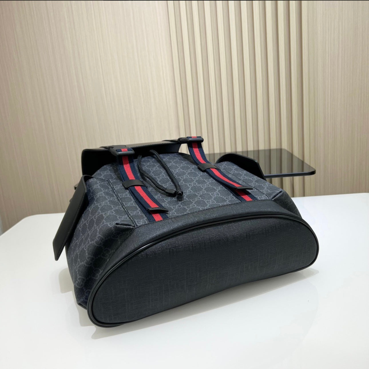 Gucci Small Backpack – Stylish, Versatile, and Travel-Ready