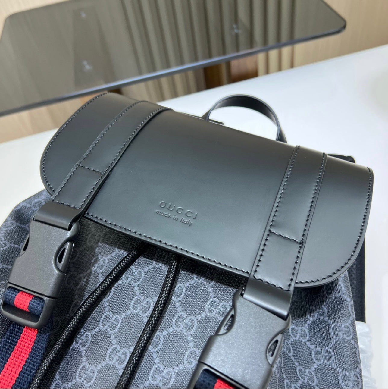 Gucci Small Backpack – Stylish, Versatile, and Travel-Ready