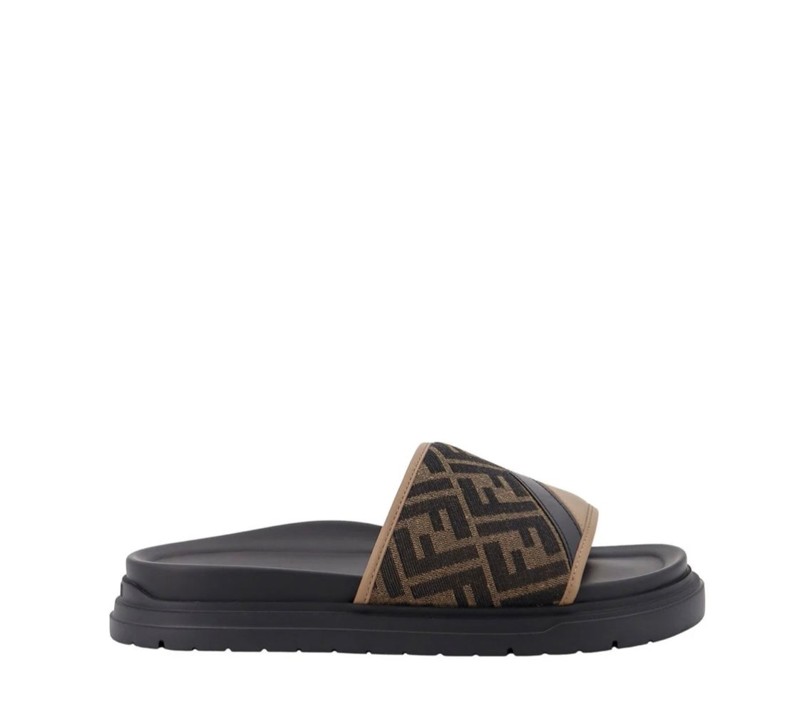 FENDI - Diagonal Padded Slides