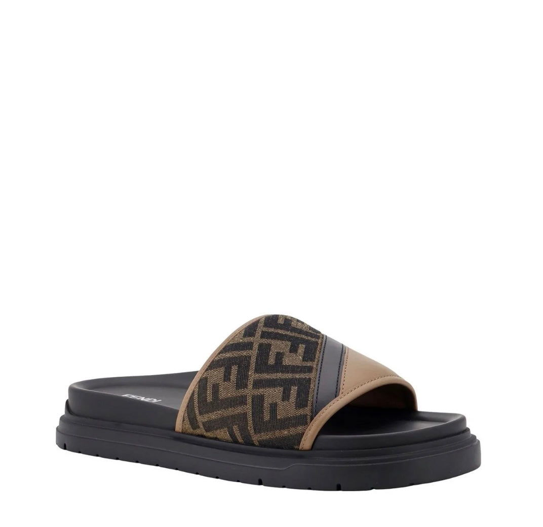 FENDI - Diagonal Padded Slides